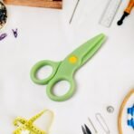 Child-Safe Plastic Safety Scissors for Toddlers & Preschoolers ? Kids Crafting - Image 3