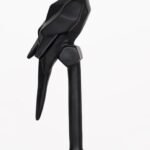 Modern Geometric Parrot Statue - Abstract Origami Style Black & Gold Figurine - Contemporary Resin Bird Sculpture for Home Decor or Office